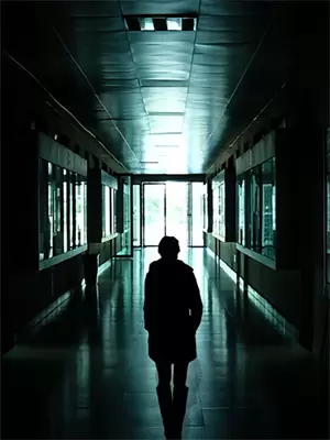 安安-都付笑谈中